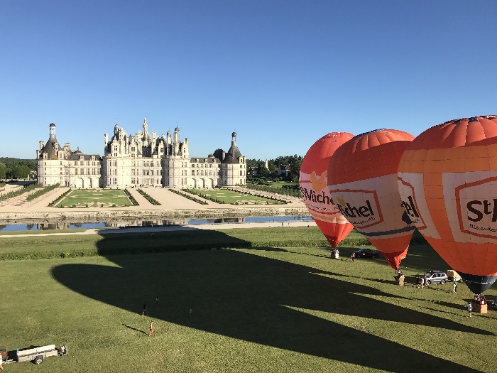 the Loire castles with hot air balloons